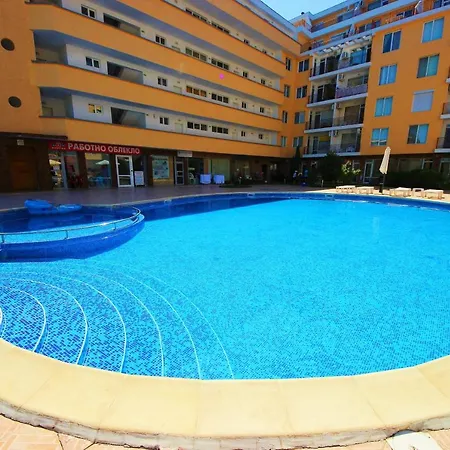 Apartman Sunny Day 1 - Menada Napospart