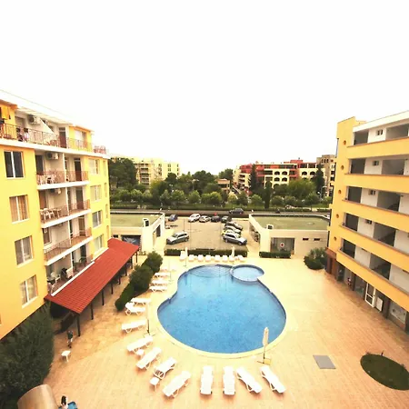 Apartman Sunny Day 1 - Menada